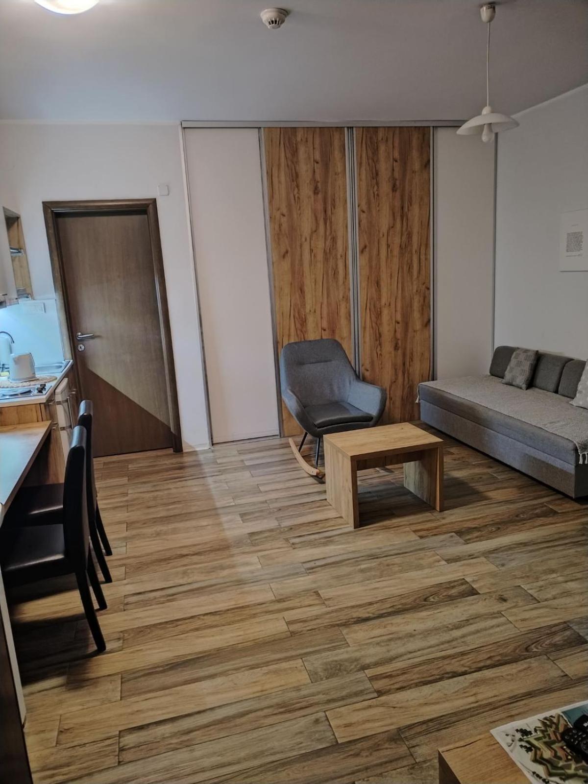 Centar Novi Sad-Apartman No 1 Exterior photo